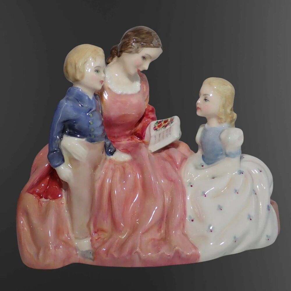 Royal Doulton England The Bedtime Story Figurine HN2059 Fine Bone China 1949